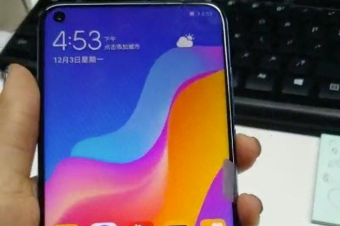 Huawei Nova 4 artık hazır
